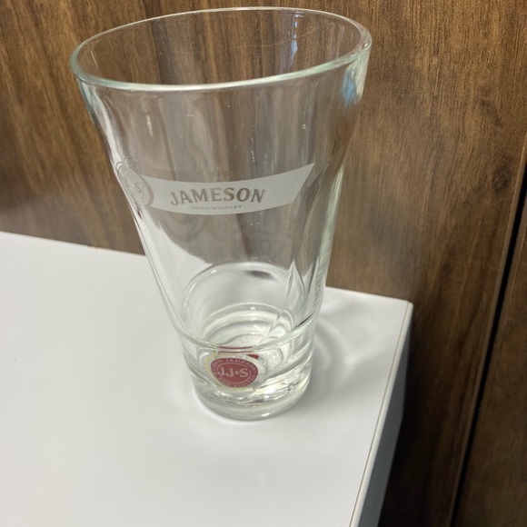 John Jameson & Son Limited highball rocks glass🍸⭐️⭐️❤️❤️❤️ - Picture 2 of 8